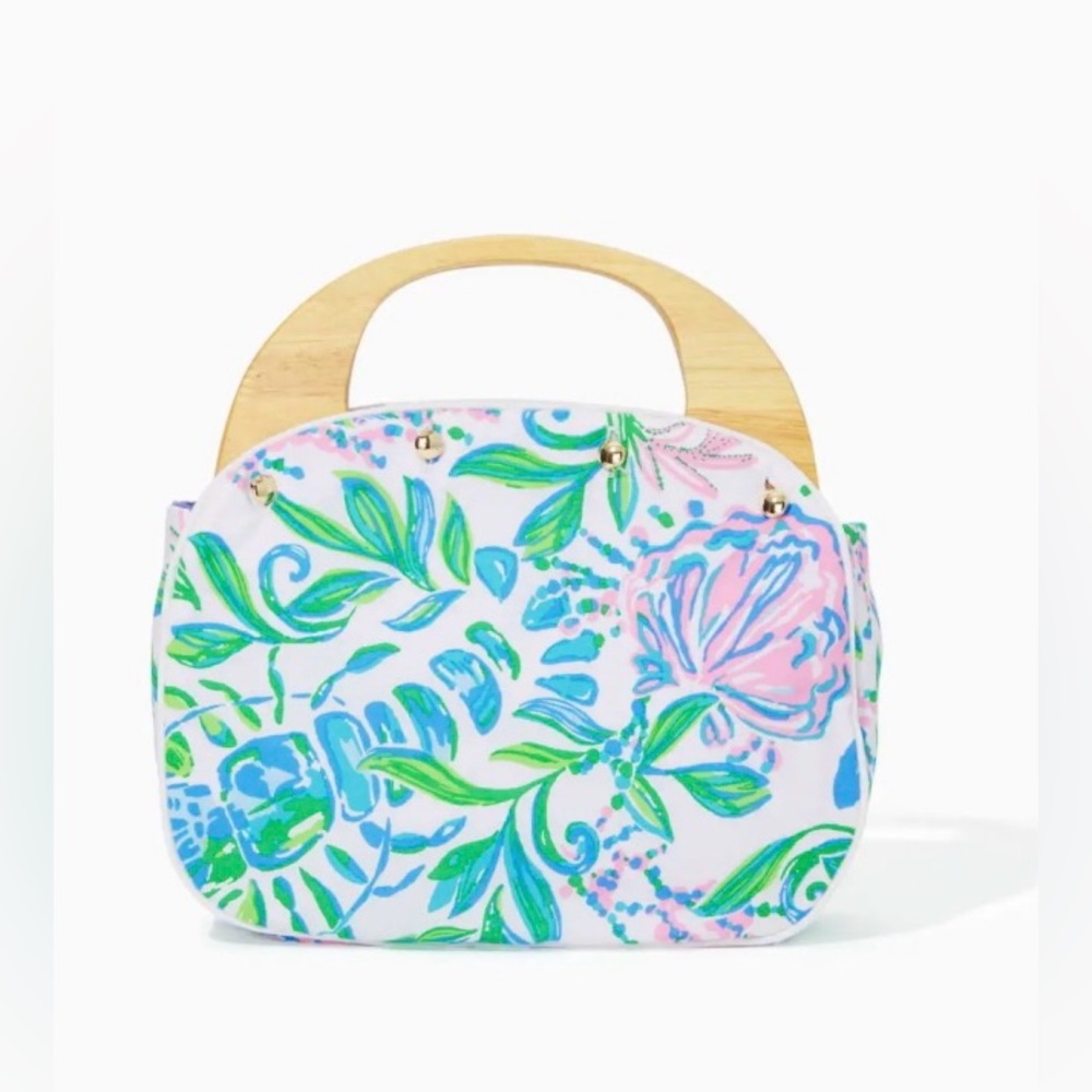 Lilly Pulitzer Vibrant Floral  Bag with Wooden Handle🩵💖💚💙💖